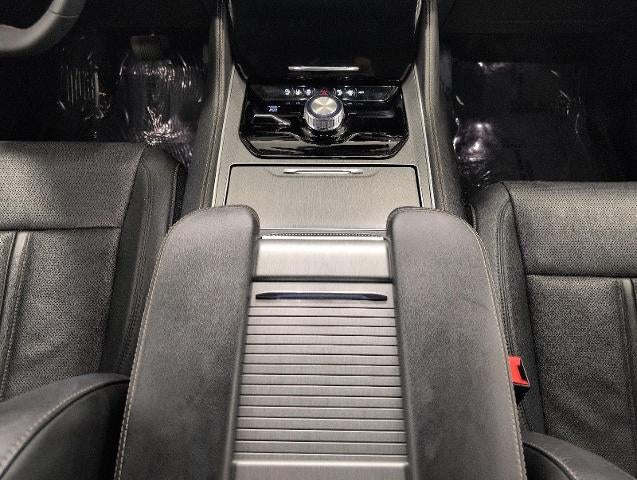 2025 Jeep Wagoneer L Series II 4x4