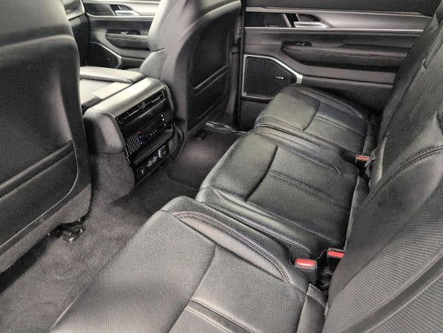 2025 Jeep Wagoneer L Series II 4x4