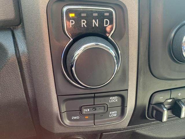 2017 RAM 1500 Express Quad Cab 4x4 6'4" Box