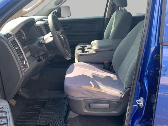 2017 RAM 1500 Express Quad Cab 4x4 6'4" Box