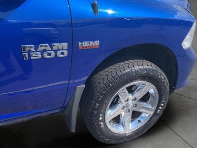 2017 RAM 1500 Express Quad Cab 4x4 6'4" Box