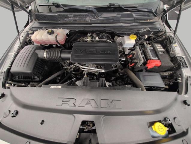 2023 RAM 1500 Big Horn Crew Cab 4x4 5'7" Box