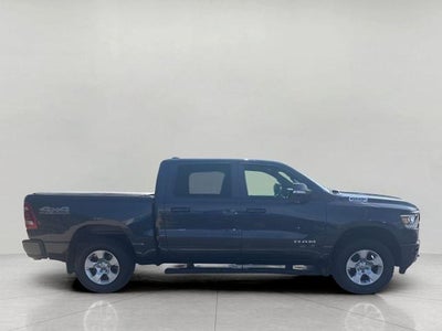 2020 RAM 1500 Big Horn Crew Cab 4x4 5'7" Box