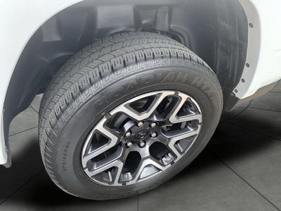 2025 RAM 1500 Laramie Crew Cab 4x4 5'7" Box