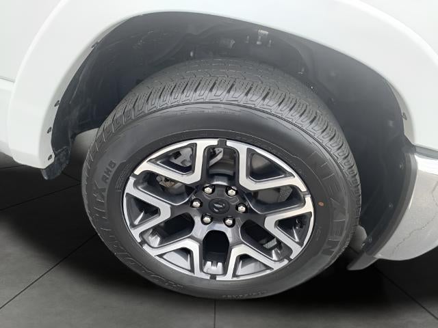 2025 RAM 1500 Laramie Crew Cab 4x4 5'7" Box