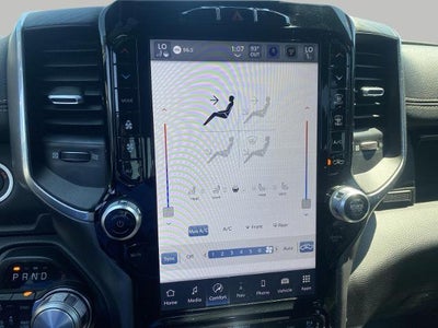 2023 RAM 1500 Laramie Crew Cab 4x4 5'7" Box