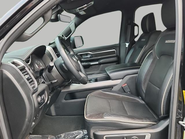 2023 RAM 1500 Laramie Crew Cab 4x4 5'7" Box