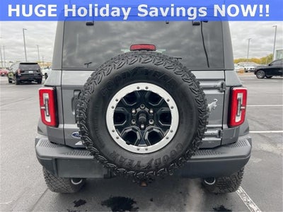 2023 Ford Bronco Base