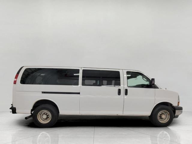 2019 Chevrolet Express Passenger 3500 LT