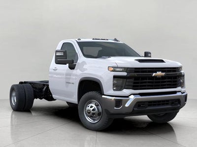 2025 Chevrolet Silverado 3500 HD Chassis Cab Work Truck