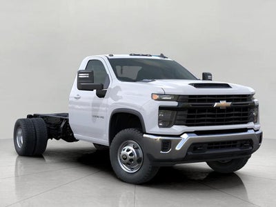 2025 Chevrolet Silverado 3500 HD Chassis Cab Work Truck