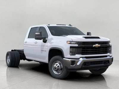 2025 Chevrolet Silverado 3500 HD Chassis Cab Work Truck