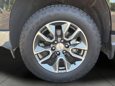 2025 Chevrolet Silverado 1500 LT (2FL)