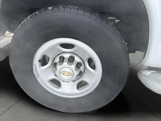 2024 Chevrolet Express Cargo 2500 Base