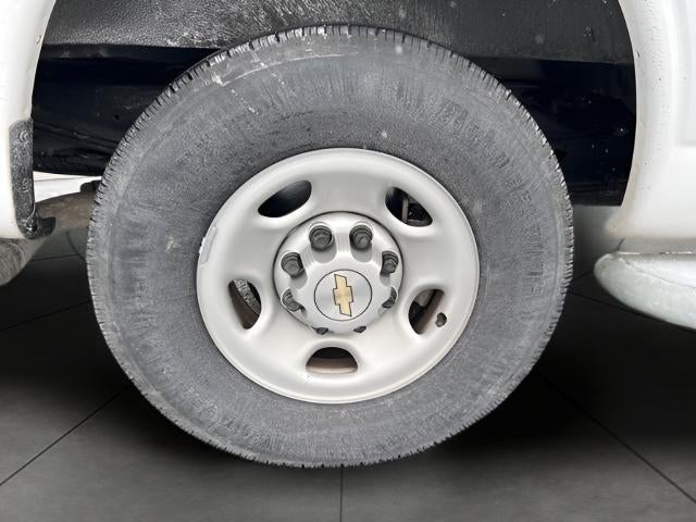 2024 Chevrolet Express Cargo 2500 Base