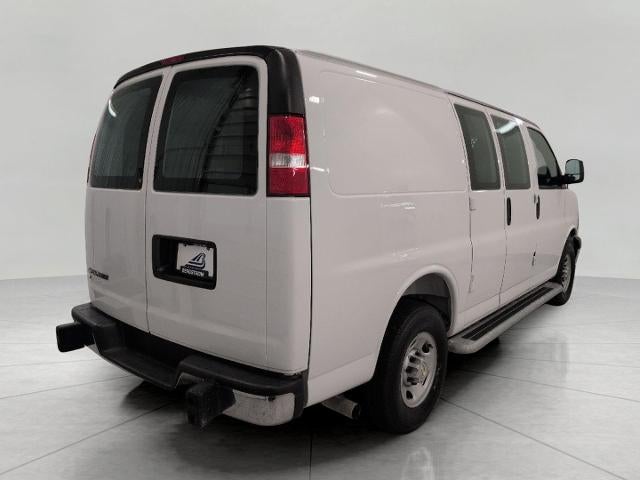 2025 Chevrolet Express Cargo Base