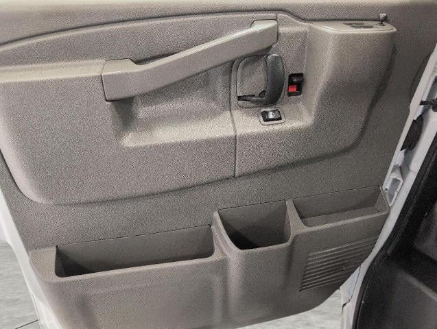 2025 Chevrolet Express Cargo Base