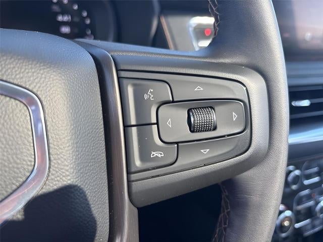 2022 GMC Yukon XL AT4