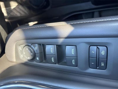 2022 GMC Yukon XL AT4