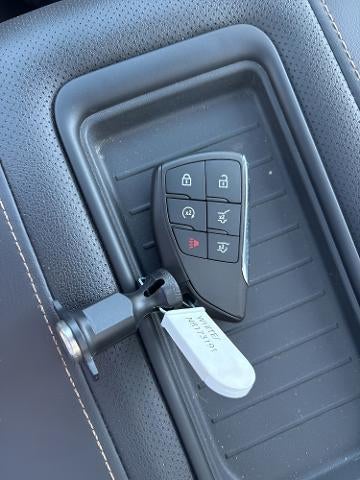 2022 GMC Yukon XL AT4