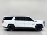 2022 GMC Yukon XL AT4