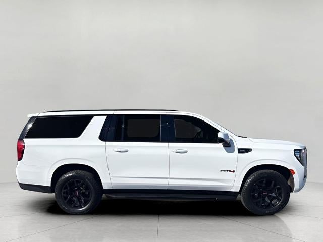 2022 GMC Yukon XL AT4