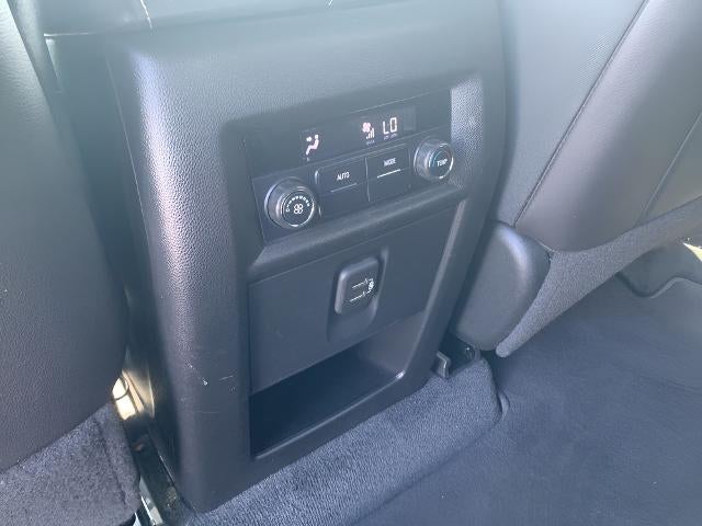 2022 Chevrolet Traverse LT Leather Midnight/Sport Edition