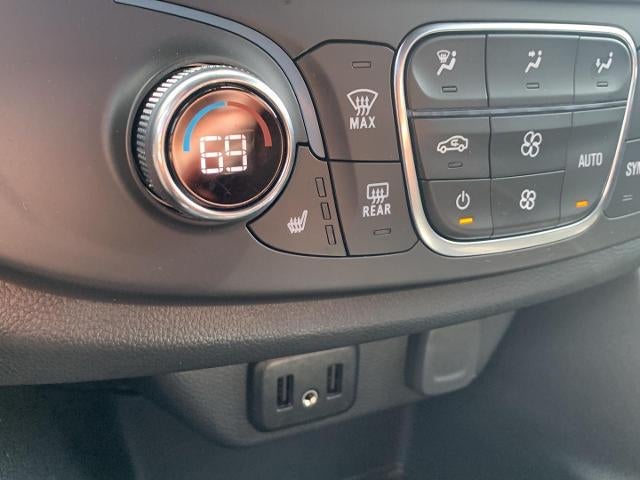2024 Chevrolet Traverse Limited LT Cloth
