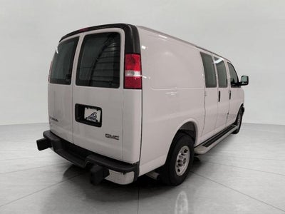 2025 GMC Savana Cargo Base