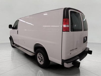 2025 GMC Savana Cargo Base