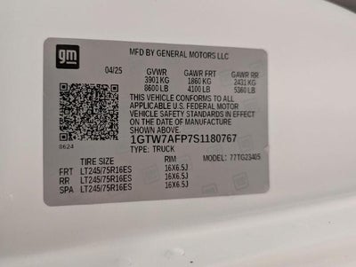 2025 GMC Savana Cargo Base