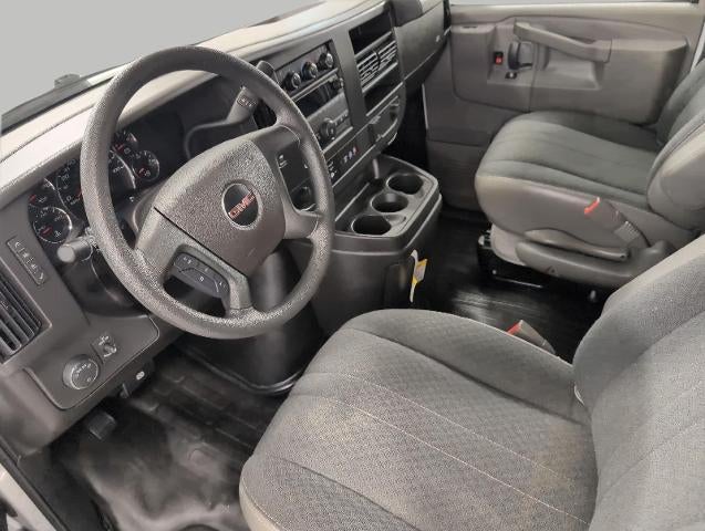 2025 GMC Savana Cargo Base