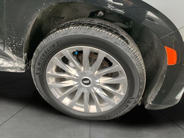 2022 Cadillac Escalade ESV Premium Luxury