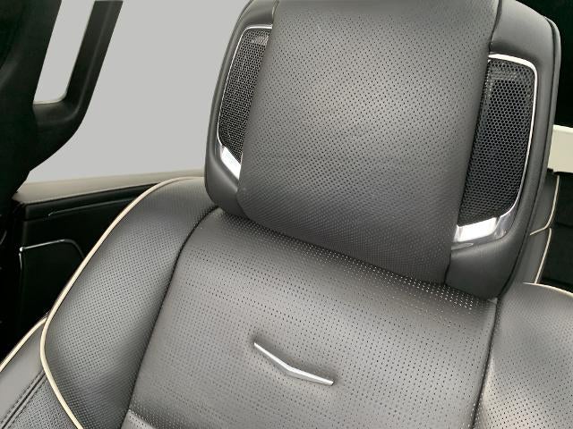 2022 Cadillac Escalade ESV Premium Luxury