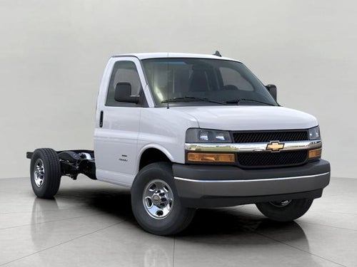 2026 Chevrolet Express Cutaway 3500 Base