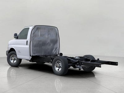 2025 Chevrolet Express Cutaway 3500 Base