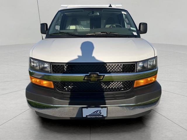 2025 Chevrolet Express Cutaway 3500 Base