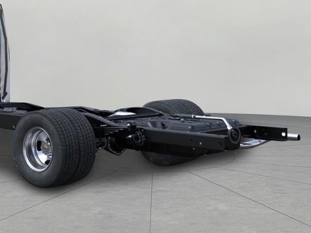 2025 Chevrolet Express Cutaway 3500 Base