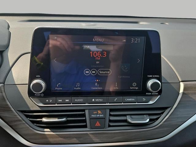 2025 Nissan Altima SV FWD