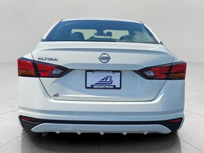 2025 Nissan Altima SV FWD
