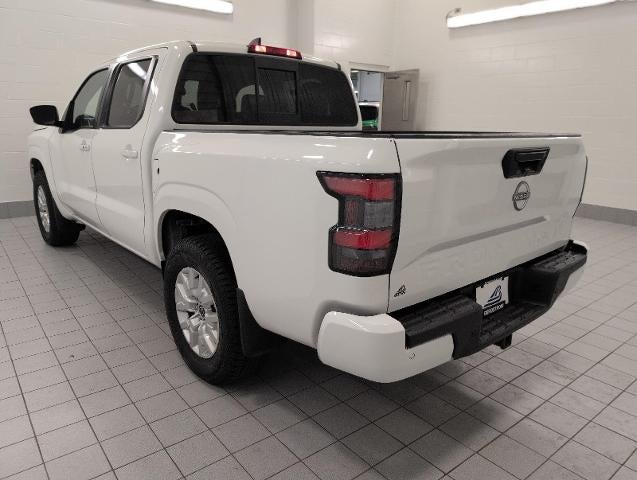 2022 Nissan Frontier Crew Cab SV 4x4