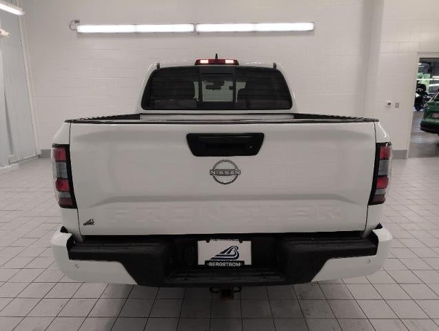 2022 Nissan Frontier Crew Cab SV 4x4