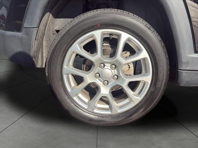 2023 Jeep Compass Latitude Lux FWD