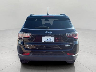 2023 Jeep Compass Latitude Lux FWD