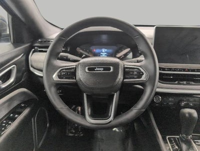 2023 Jeep Compass Latitude Lux FWD
