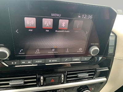 2025 Nissan Pathfinder SV 4WD