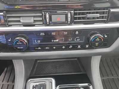 2024 Nissan Pathfinder SL 4WD