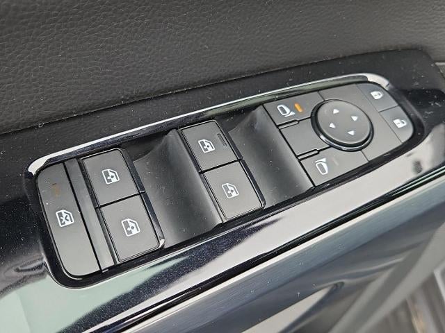 2024 Nissan Pathfinder SL 4WD