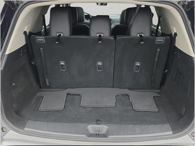 2024 Nissan Pathfinder SL 4WD