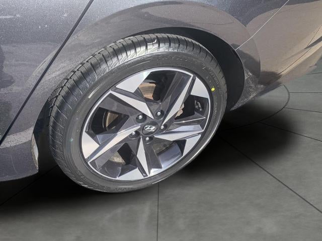 2021 Hyundai Elantra Limited